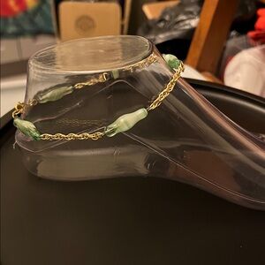Elegant Green and Gold Anklet